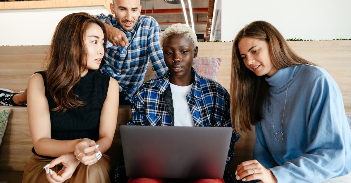 宝塔实名账号:短信营销的知识资源与技术手段